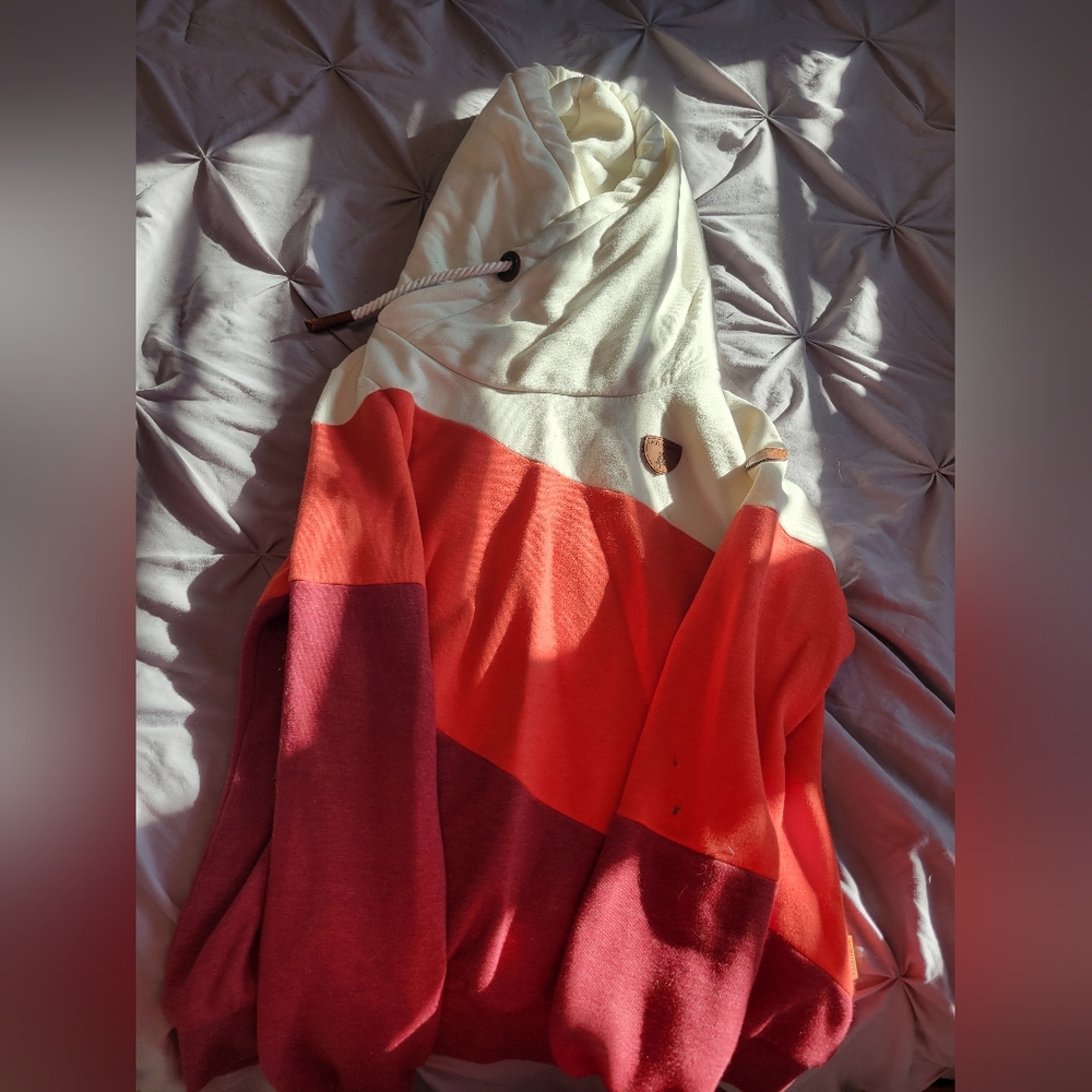 Wanakome sweater